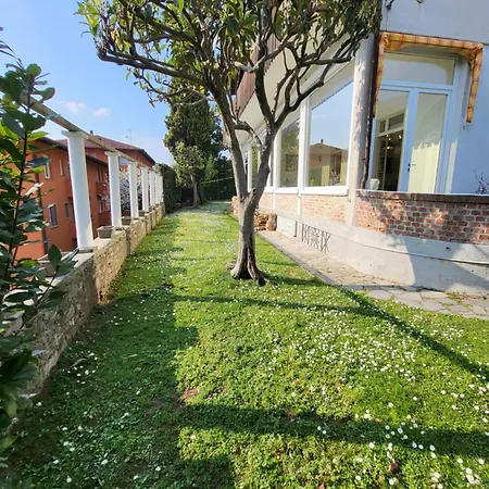 Panzió Le Colombine Abbadia Lariana